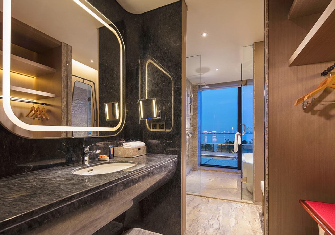 Grand Bay Hotel Châu Hải Ngoại thất bức ảnh