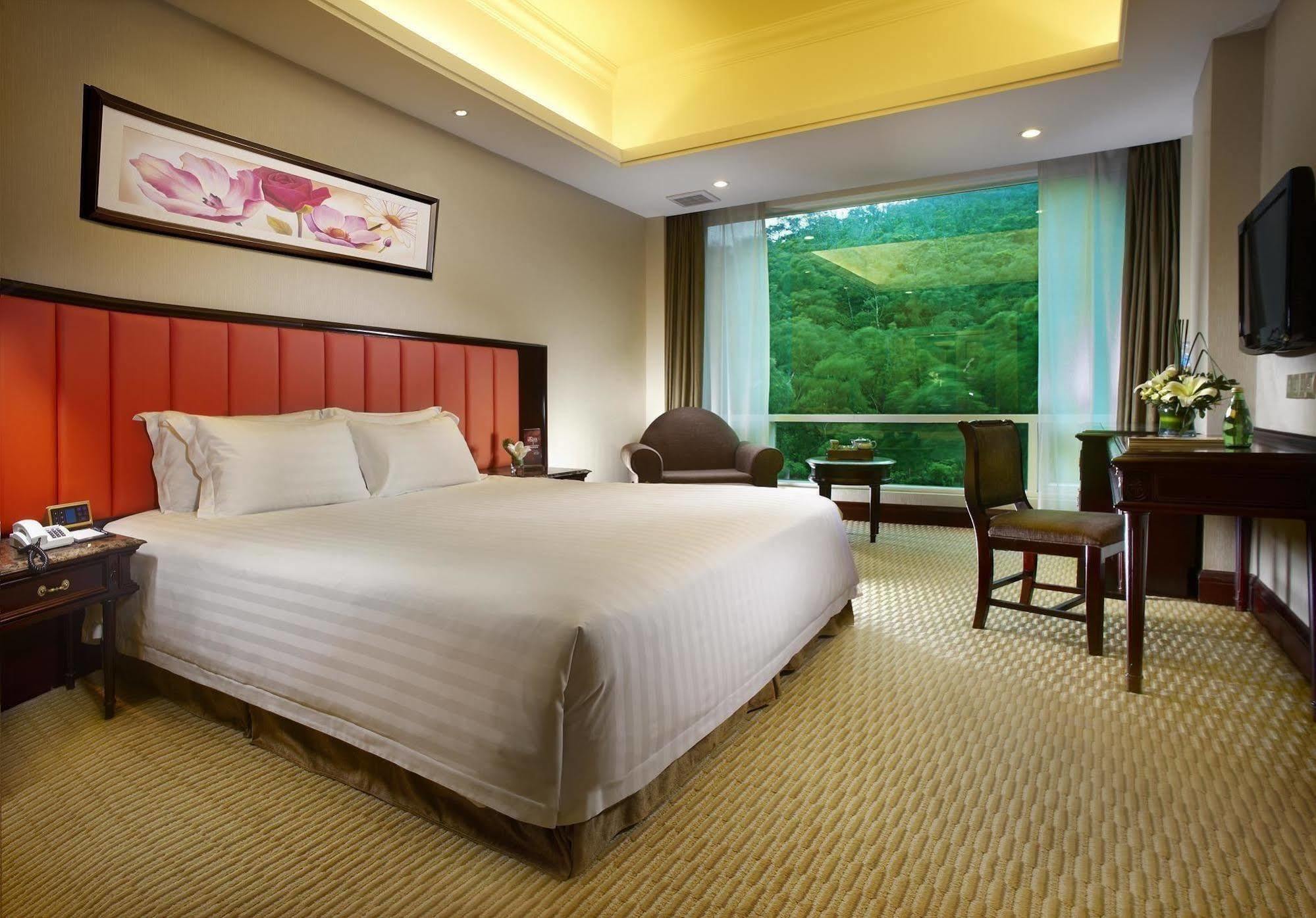 Grand Bay Hotel Châu Hải Ngoại thất bức ảnh